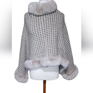 Cape Overcoat OS 70% Viscose 30% Wool Tan Beige Cream Black Hounds Tooth Faux...